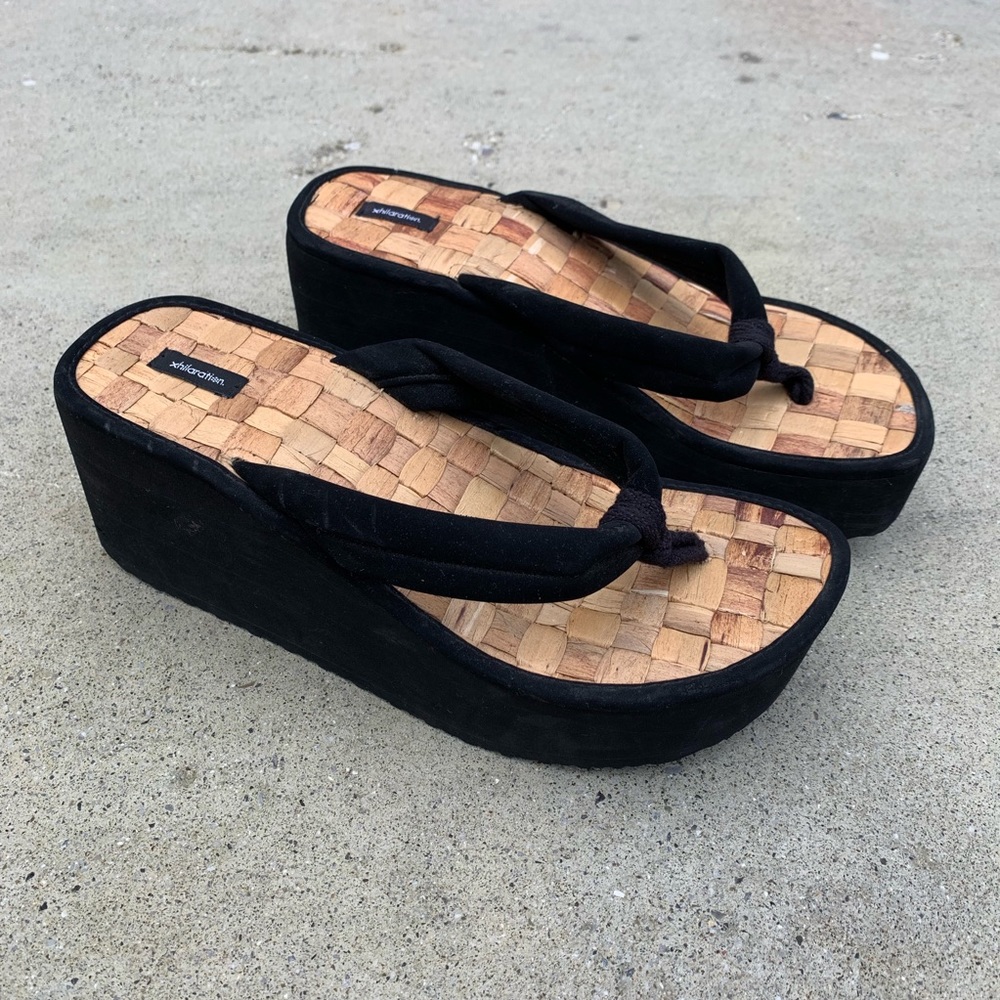 Vintage Xhilaration Platform Sandals!
